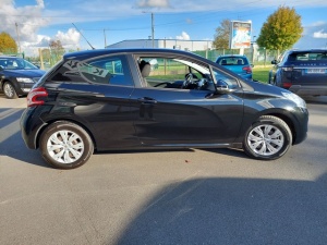 Peugeot 208 1.2 Vti 82 Active 208 99 009km