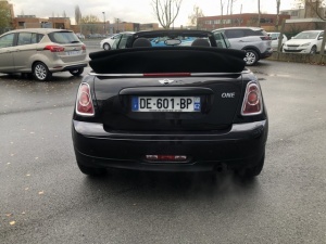 Mini Mini One Cabriolet 98ch Cabrio 70 325km