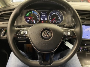 Volkswagen E Golf 115 Ch Golf 90 890km