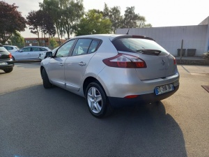 Renault Megane 1.5 Dci 95 Ch Life MÉgane 117 256km