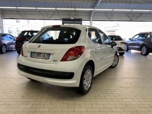 Peugeot 207 1.6 Hdi 92 Active 207 130 393km