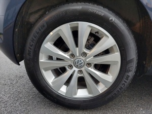 Volkswagen Golf 1.2 105ch 16v Confortline Bluemotion Golf 65 898km