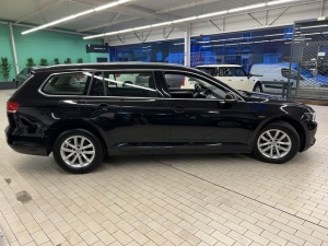 Volkswagen Passat Sw 1.6 Tdi 120 Dsg7 Confortline Passat Sw 125 127km