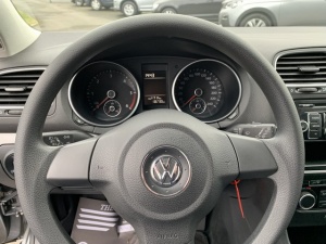 Volkswagen Golf 1.6 Tdi 105 Trendline Golf 136 730km