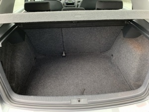 Volkswagen Golf 1.6 Tdi 105 Trendline Golf 136 730km