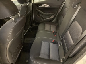 Infiniti Q30 1.5 D 109 Business Q30 121 927km