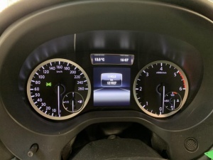 Infiniti Q30 1.5 D 109 Business Q30 121 927km