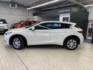 Infiniti Q30 1.5 D 109 Business Q30 121 927km