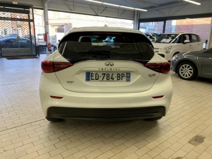 Infiniti Q30 1.5 D 109 Business Q30 121 927km