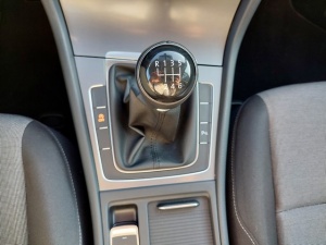 Volkswagen Golf 1.2 Tsi 105 Confortline Golf 61 764km