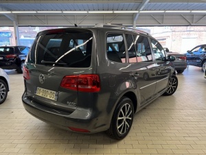 Volkswagen Touran 2.0 Tdi 140 Fap Bluemotion Carat Touran 133 323km