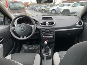 Renault Clio 1.2 75 Ch Access Clio 71 256km