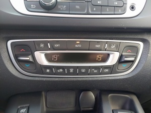 Renault Grand Scenic Dci 110 Zen 7 Places Scenic 111 288km