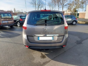 Renault Grand Scenic Dci 110 Zen 7 Places Scenic 111 288km