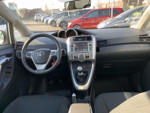 Toyota Verso 7 Places 126 D-4d Skyview Verso 109 689km