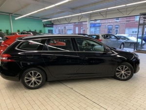 Peugeot 308 Sw Sw 1.2 Puretech 130ch Allure 308 118 137km