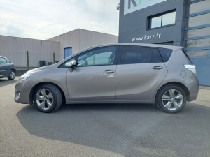 Toyota Verso 112d -4d 7places Skyblue Verso 57 361km