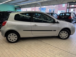 Renault Clio Iii 1.2 16v 75 Eco2 Expression Clim Clio 124 416km