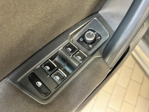 Volkswagen Tiguan 2.0 Tdi 150 Dsg7 Confortline Business Tiguan 125 976km