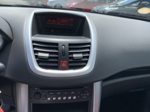 Peugeot 207 1.6 Hdi 90 Ch Serie 64 207 114 500km