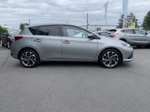 Toyota Auris Hybride 136h Design Auris 82 175km