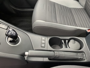 Toyota Auris Hybride 136h Design Auris 82 175km