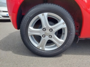 Toyota Yaris Confort Pack 1.0 69 Ch Vvti Yaris 89 816km