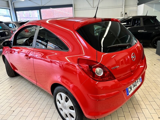 Opel Corsa 1.0 65 150e Anniversaire Ethanol Corsa 114 635km