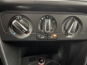 Volkswagen Polo 1.2 60 Ch Style 5 Portes Polo 142 943km