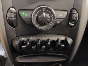 Mini Countryman 1.6 D 112 Ch Cooper Countryman 136 643km