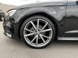 Audi A3 1.4 Tfsi 150 Ch Stronic S-line A3 74 200km