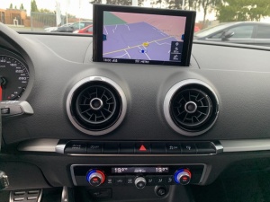 Audi A3 1.4 Tfsi 150 Ch Stronic S-line A3 74 200km