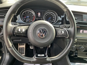 Volkswagen Golf R 2.0 Tsi 300ch 4m Bvm6 Golf 76 597km