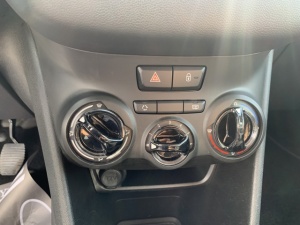 Peugeot 208 1.0 Puretech 68ch Bvm5 Access 208 72 411km