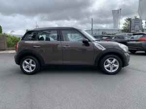 Mini Mini Countryman D 112ch Cooper Mini 122 588km