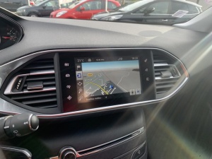 Peugeot 308 1.2 Pure Tech 130 Ch S&s Allure 308 120 809km