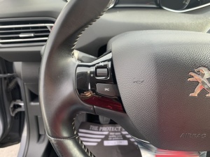 Peugeot 308 1.2 Pure Tech 130 Ch S&s Allure 308 120 809km