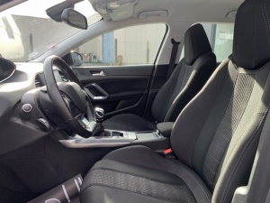 Peugeot 308 1.2 Pure Tech 130 Ch S&s Allure 308 120 809km