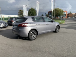 Peugeot 308 1.2 Pure Tech 130 Ch S&s Allure 308 120 809km