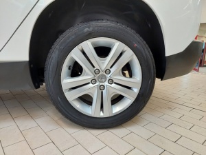 Peugeot 2008 1.6 Blue Hdi 100 Ch Style 2008 134 648km