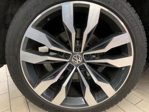 Volkswagen Tiguan 2.0 Bi-tdi 240 R-line 4 Motion Tiguan 105 798km