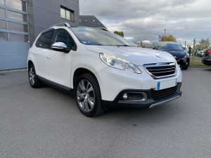 Peugeot 2008 1.2 Puretech 110ch S&s Bvm5 Feline Titane 2008 94 853km