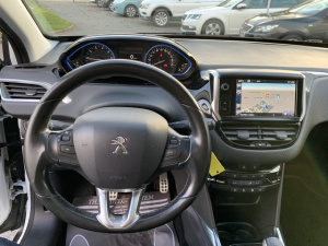 Peugeot 2008 1.2 Puretech 110ch S&s Bvm5 Feline Titane 2008 94 853km