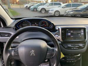 Peugeot 2008 1.2 Puretech 110ch S&s Bvm5 Feline Titane 2008 94 853km