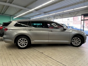 Volkswagen Passat Sw 2.0 Tdi 150 Confortline Dsg6 Passat 142 718km