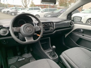 Volkswagen Up 1.0 60 Ch Serie Limite Cool Up Up 114 300km