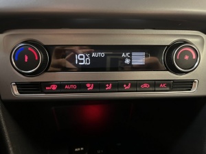 Volkswagen Polo 1.2 Tsi 90 Lounge Carnet D'entretien Complet Polo 77 970km