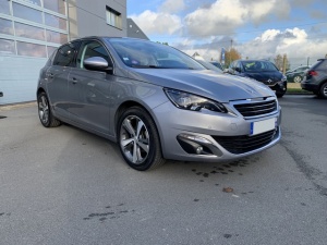 Peugeot 308 1.2 Puretech 130 Ch S&s Allure + Toit Pano 308 56 444km