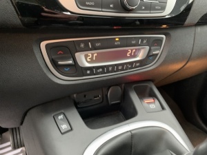 Renault Grand Scenic Iii 1.6 Dci 130 Energy Fap Eco2 Bose Grand Scenic 100 000km