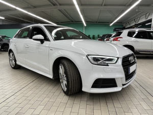 Audi A3 Sportback 2.0 Tdi 150 S-line S-tronic A3 Sportback 111 513km
